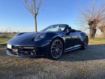 Porsche 911 Carrera 4 Cabriolet