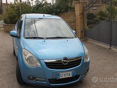 Usata Opel Agila 86 CV (63 kW) 2009 Blu Utilitaria