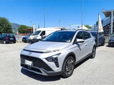 Usata Hyundai Bayon 84 CV (61 kW) 2022 Argento SUV