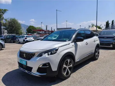 Usata Peugeot 3008 GT-line 131 CV (96 kW) 2019 Bianco SUV