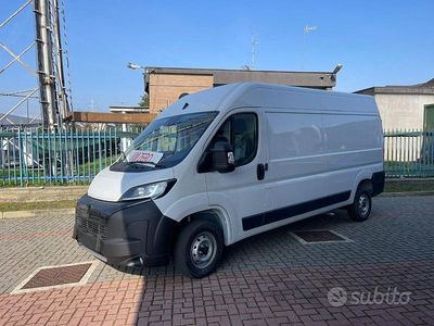 Nuova Peugeot Boxer 140 CV (102 kW) 2025 Bianco Furgone