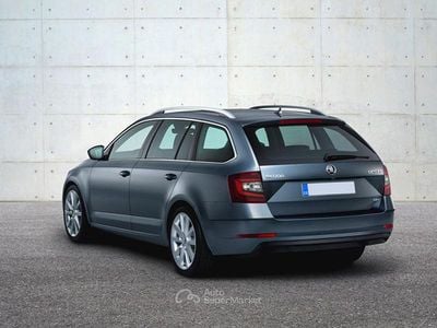 Usata Skoda Octavia G-TEC Ambition 131 CV (96 kW) 2019 Argento Station wagon