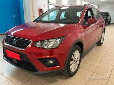 Usata Seat Arona Style 95 CV (69 kW) 2019 Rosso SUV