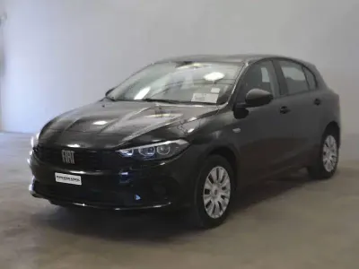 Usata Fiat Tipo 130 CV (95 kW) 2025 Berlina