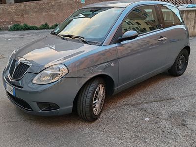 usata Lancia Ypsilon 1.2i cat LE