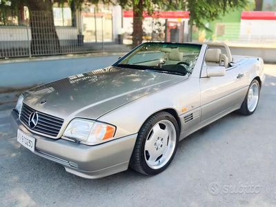 Usata Mercedes SL500 326 CV (239 kW) 1991 Argento Cabrio