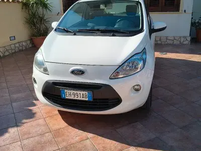 Usata Ford Ka 75 CV (55 kW) 2011 Bianco Utilitaria