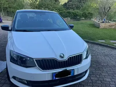Occasion Skoda Fabia 2017 Wit Sedan