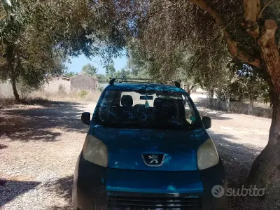 Usata Peugeot Bipper 75 CV (55 kW) 2010 Monovolume
