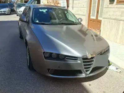 Usata Alfa Romeo 159 150 CV (110 kW) 2009 Verde Station wagon
