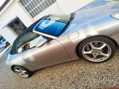 Usata Porsche 911 Carrera 4 Cabriolet 320 CV (235 kW) 2001 Grigio Cabrio