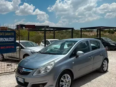 Usata Opel Corsa Enjoy 75 CV (55 kW) 2007 Grigio Utilitaria