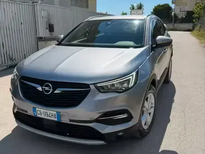 Usata Opel Grandland X 131 CV (96 kW) 2020 Grigio SUV
