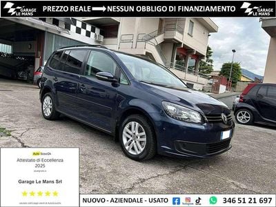 Begagnad VW Touran Highline 150 HK (110 kW) 2014 Blå Minibuss