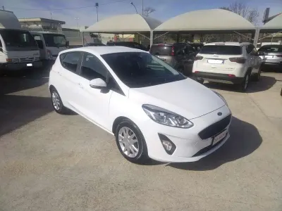 Usata Ford Fiesta Business Edition 86 CV (63 kW) 2020 Bianco Utilitaria