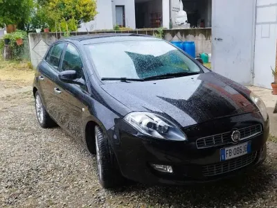 Usata Fiat Bravo Emotion 120 CV (88 kW) 2012 Nero Utilitaria