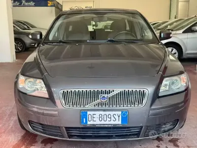 Usata Volvo V50 Summum 109 CV (80 kW) 2007 Grigio Station wagon