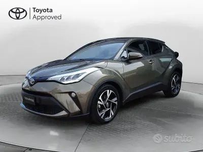 Usata Toyota C-HR Trend 122 CV (89 kW) 2022 Bronzo SUV