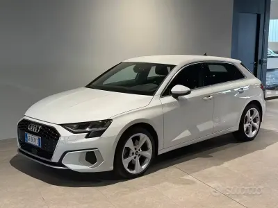 Usado Audi A3 116 CV (85 kW) 2021 Blanco Berlina