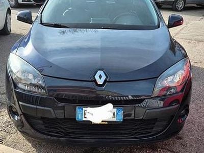 Usata Renault Mégane Luxe 2010 Blu Berlina