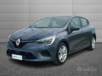 Usata Renault Clio V Zen 91 CV (66 kW) 2021 Grigio Berlina
