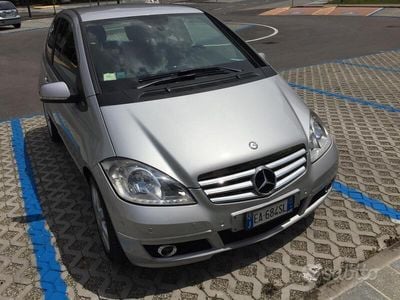Usata Mercedes A200 136 CV (100 kW) 2008 Grigio Coupé
