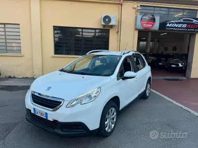 Usata Peugeot 2008 Allure 82 CV (60 kW) 2014 Bianco SUV