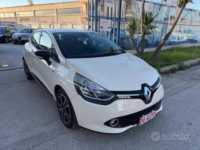 Usata Renault Clio IV 75 CV (55 kW) 2015 Beige Berlina