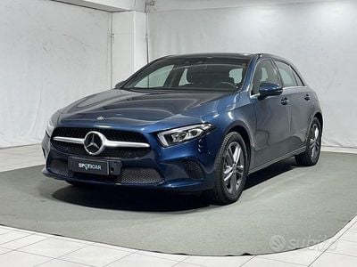 Usata Mercedes A250 Business 218 CV (160 kW) 2020 Blu Berlina