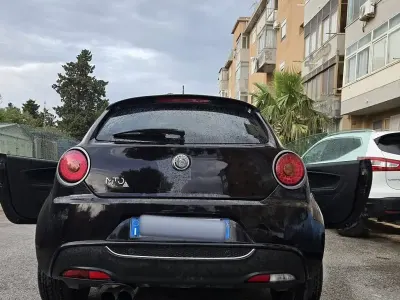 Usata Alfa Romeo MiTo Quadrifoglio 170 CV (125 kW) 2010 Marrone Utilitaria