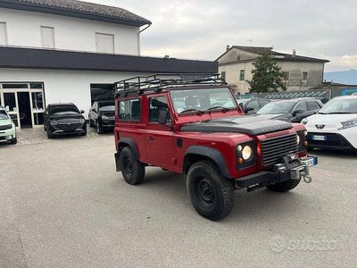 Usata Land Rover Defender 122 CV (89 kW) 2012 Bordeaux SUV
