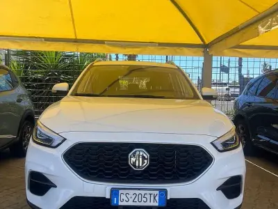 Usata MG ZS Comfort 106 CV (77 kW) 2024 Bianco SUV