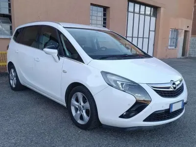 Usata Opel Zafira Tourer Cosmo 150 CV (110 kW) 2012 Monovolume