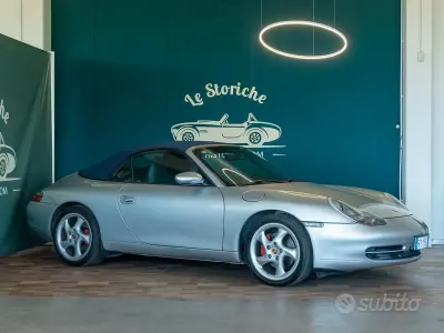 Usata Porsche 911 Carrera 4 Cabriolet
