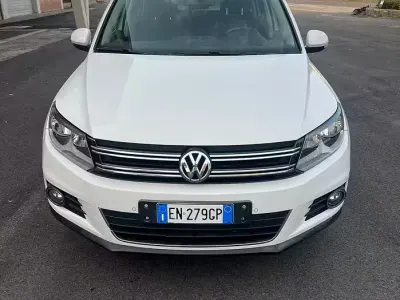 Usata VW Tiguan Sport 140 CV (102 kW) 2012 Bianco SUV