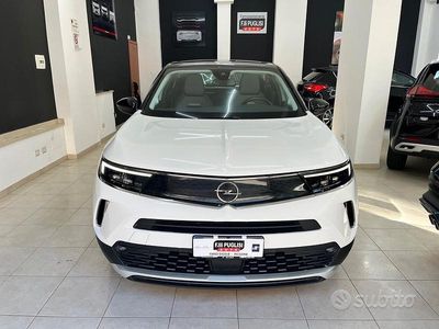 Usata Opel Mokka Elegance 131 CV (96 kW) 2021 Bianco SUV