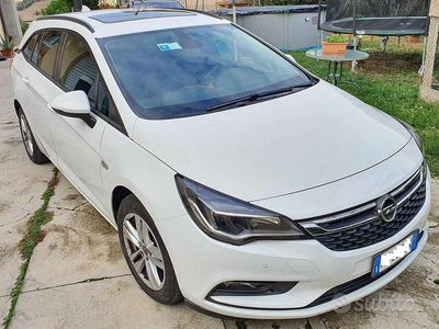 Usata Opel Astra Business 110 CV (80 kW) 2017 Bianco Station wagon