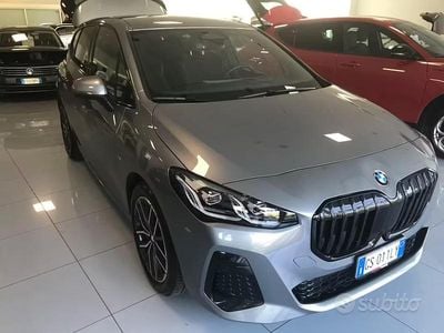 Usado BMW 218 M Sport 150 CV (110 kW) 2023 Gris Familiar