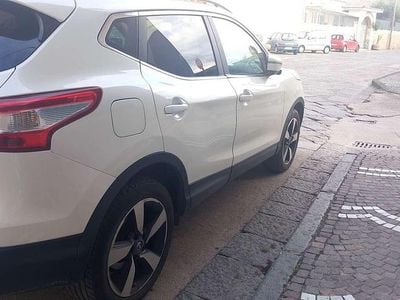 Usata Nissan Qashqai Tekna 110 CV (80 kW) 2016 SUV