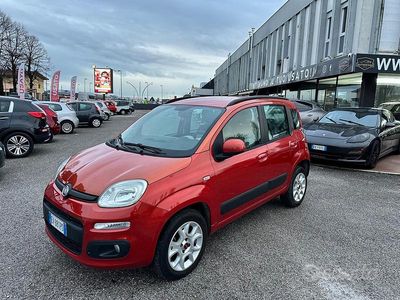 Usata Fiat Panda Lounge 85 CV (62 kW) 2014 Bianco Utilitaria