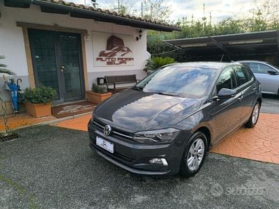 Usata VW Polo Comfortline 80 CV (58 kW) 2019 Grigio Utilitaria