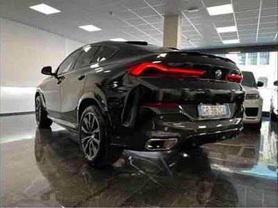 Usata BMW X6 258 CV (189 kW) 2023 Nero SUV