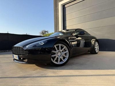 Aston Martin V8 Vantage