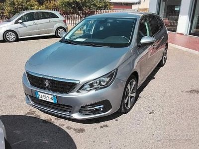 Usata Peugeot 308 Allure 131 CV (96 kW) 2018 Grigio Station wagon