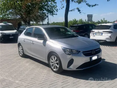 Usata Opel Corsa Edition 75 CV (55 kW) 2023 Grigio Utilitaria