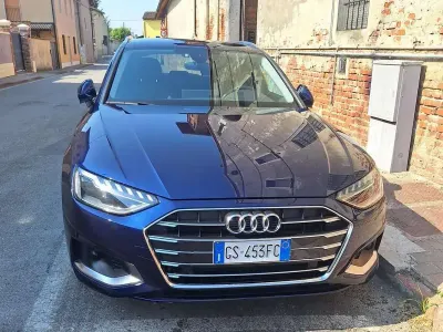 Usata Audi A4 Ambiente 163 CV (119 kW) 2024 Blu/azzurro Station wagon