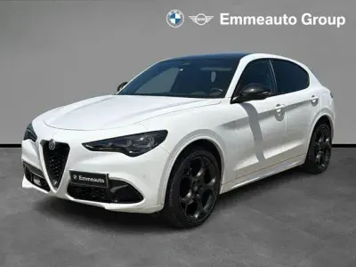 Usata Alfa Romeo Stelvio 209 CV (153 kW) 2024 Bianco SUV