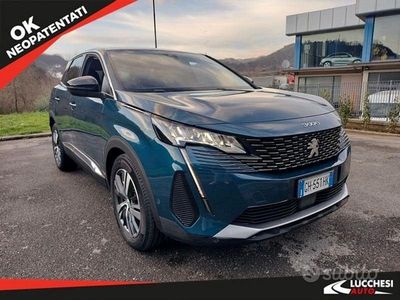 Usata Peugeot 3008 Allure 131 CV (96 kW) 2022 Blu/azzurro SUV