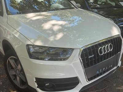 Begagnad Audi Q3 177 HK (130 kW) 2011 Vit SUV