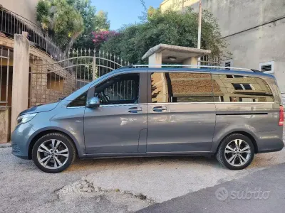 Usata Mercedes V250 190 CV (139 kW) 2014 Grigio Monovolume
